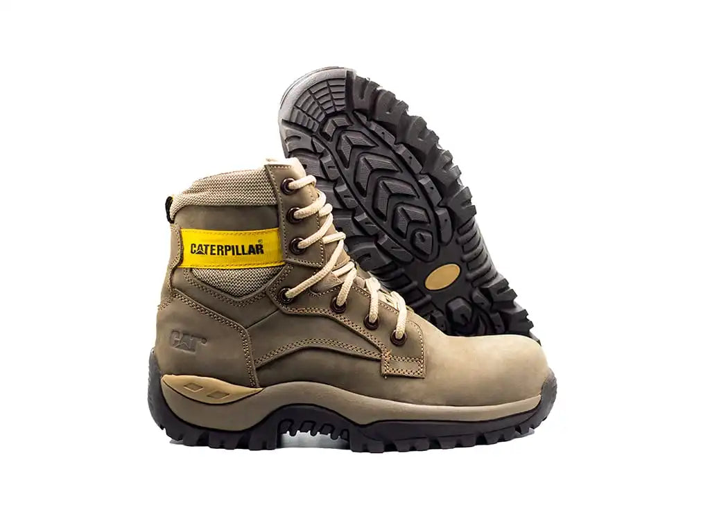 Bota Caterpillar® Beige 100% cuero con puntera importada Ref. 016
